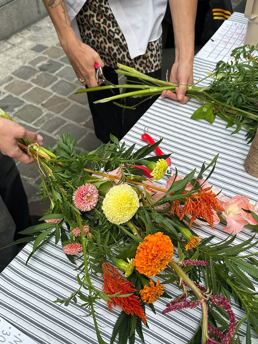 Réalisation d'un bouquet destructuré