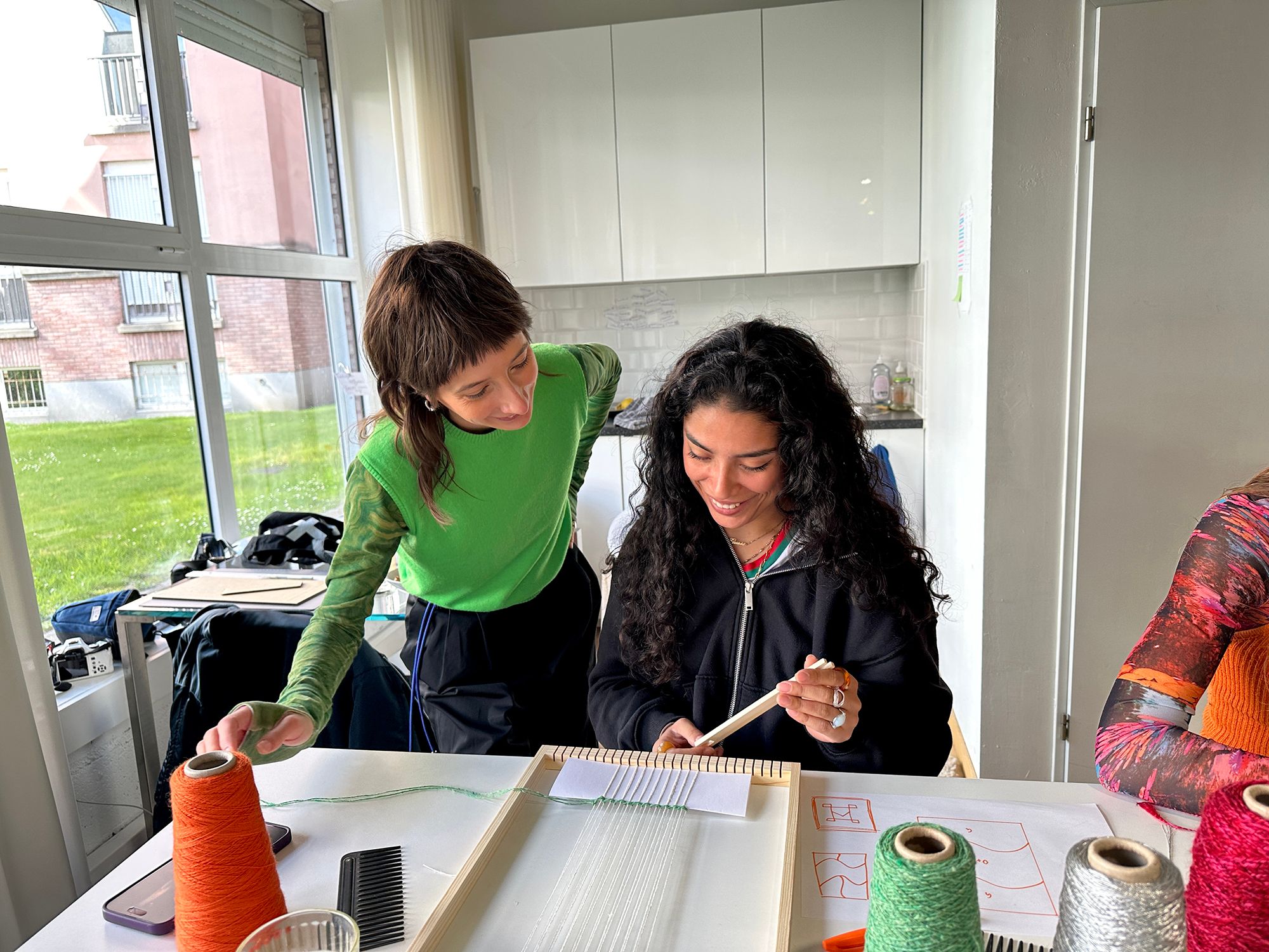 Introduction to frame loom weaving